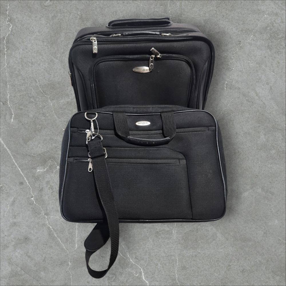 2 peice Samsonite Travel Set
